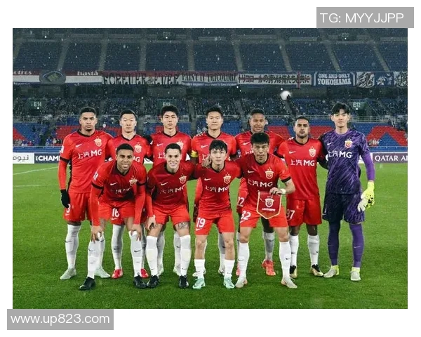 中超联赛新格局崛起 球队竞争激烈球迷热情高涨